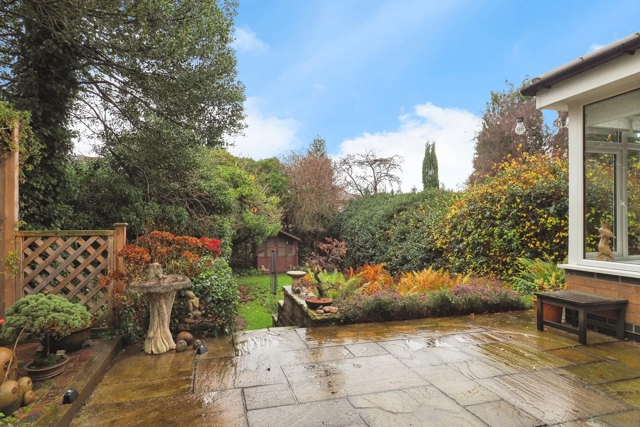 Rivergreen Crescent, Bramcote, Nottingham, NG9, photo 4
