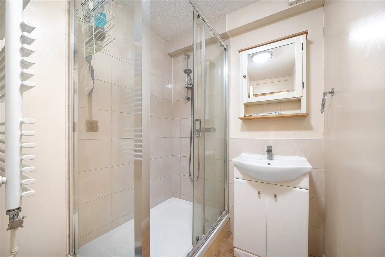 McDermott Close, Battersea, SW11, photo 12