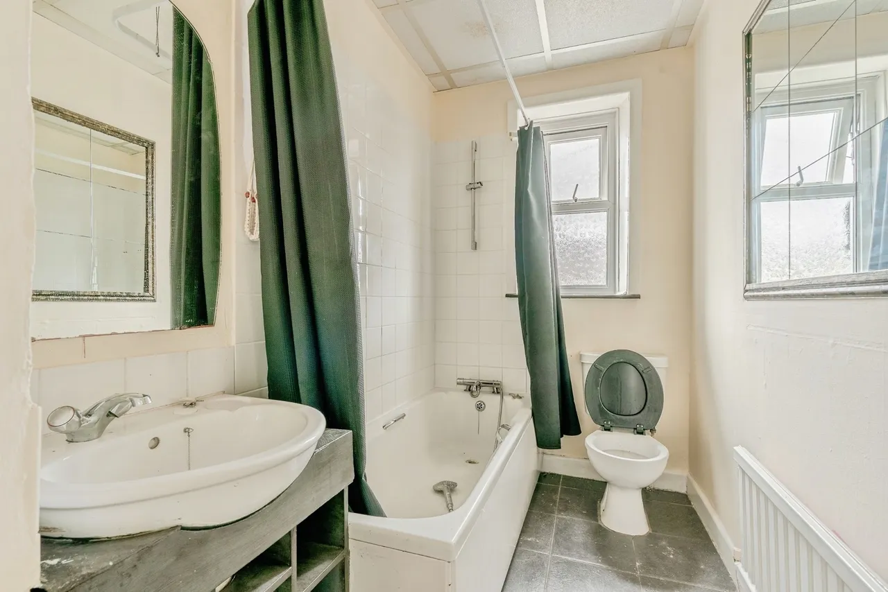 Moore Street, Nelson, BB9, photo 10