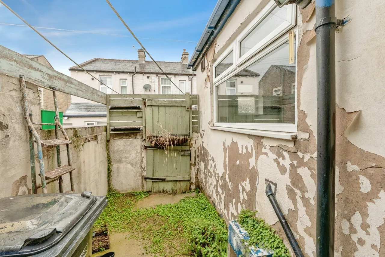 Moore Street, Nelson, BB9, photo 15