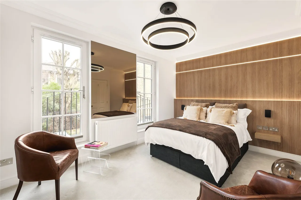 Orville Road, London, SW11, photo 10