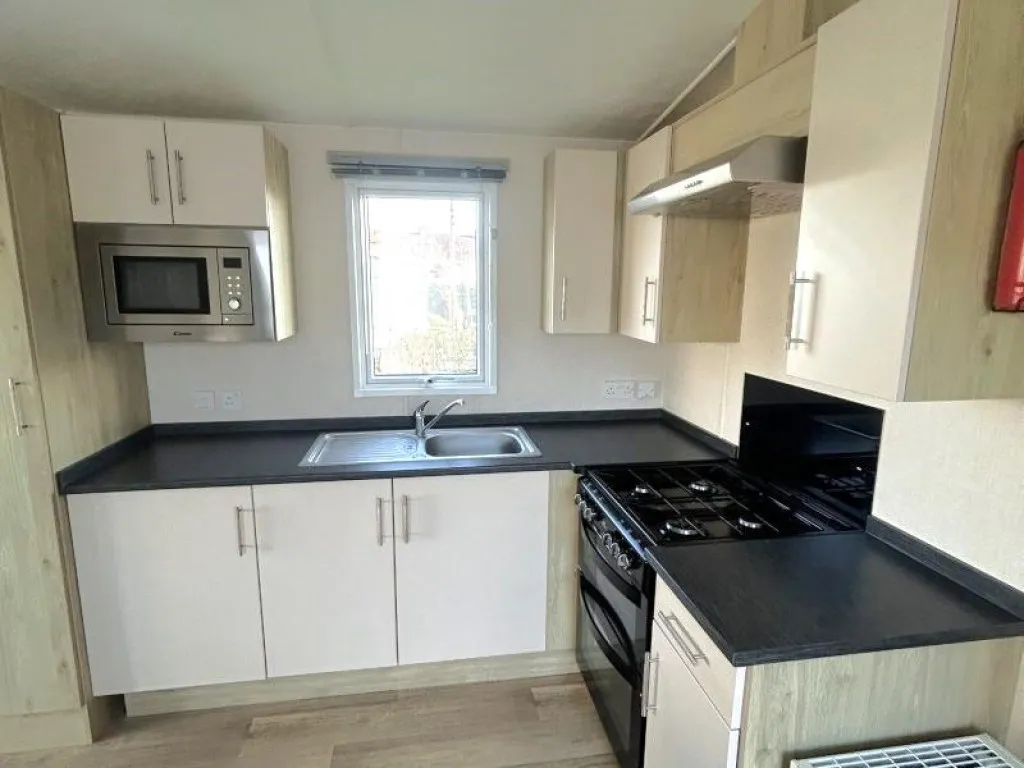 Towyn Road, Towyn, LL22, photo 4