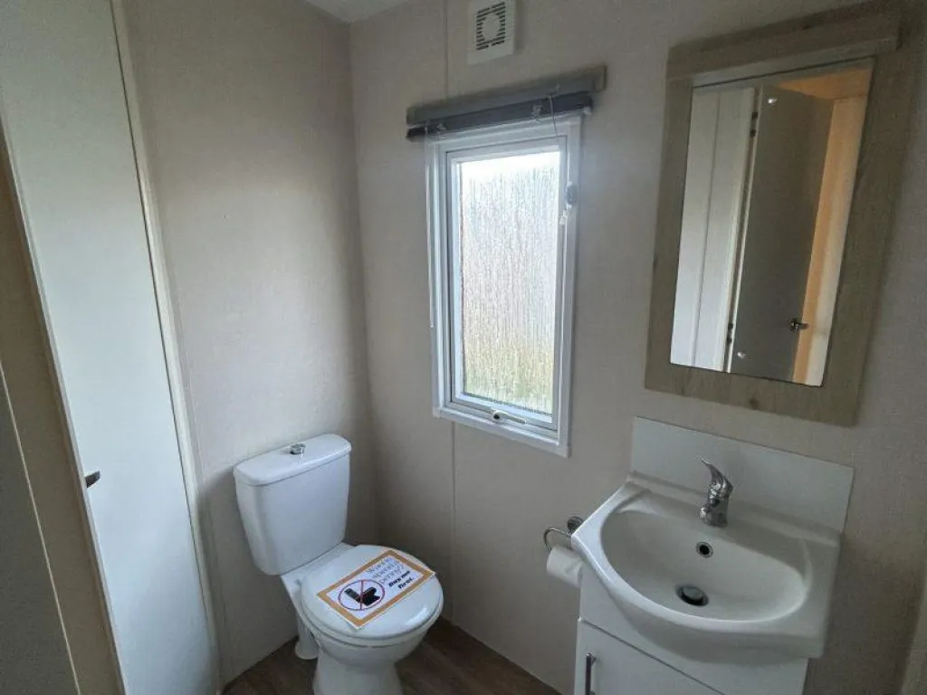 Towyn Road, Towyn, LL22, photo 5