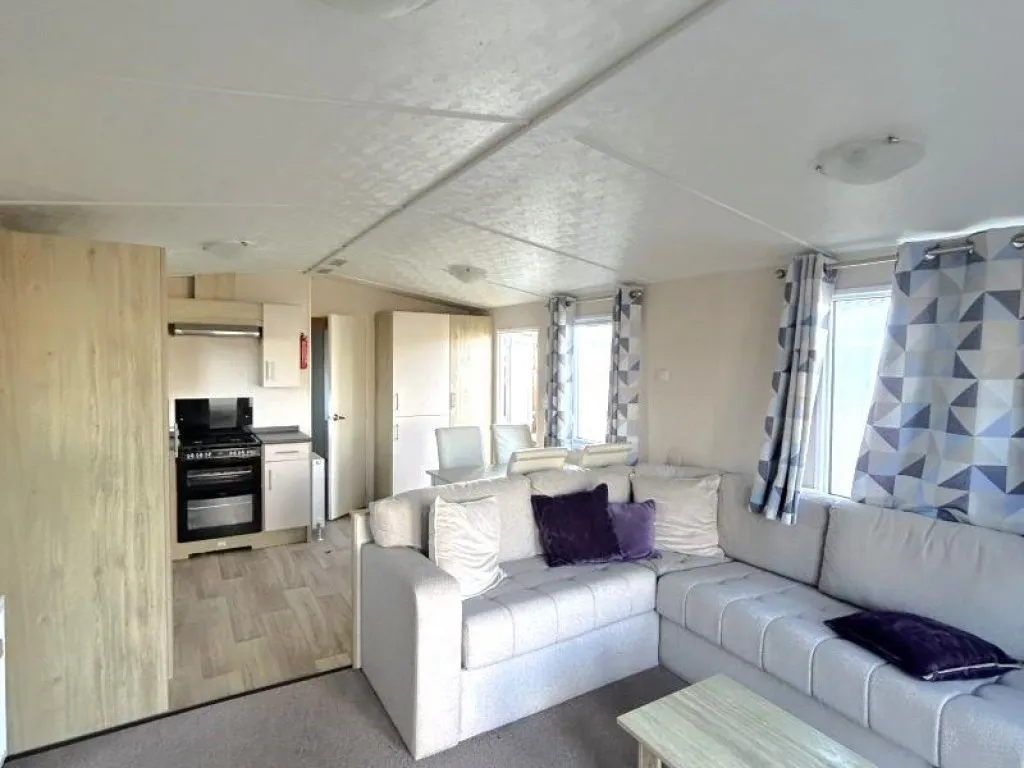 Towyn Road, Towyn, LL22, photo 3