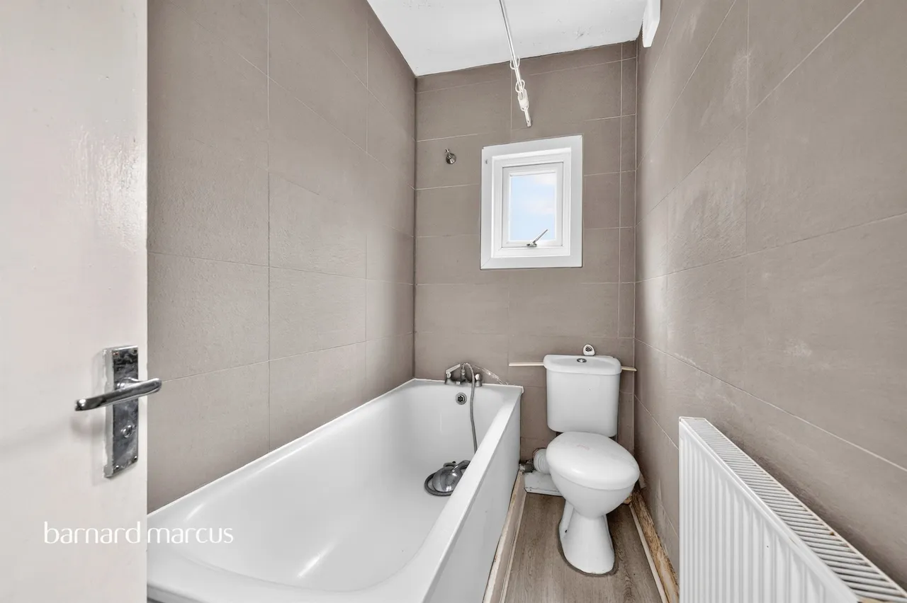 Robinson Road, London, SW17, photo 4