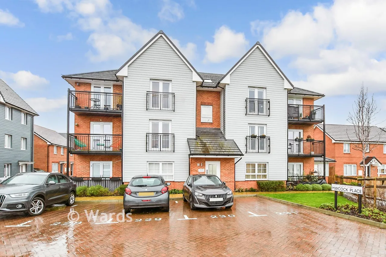 Maycock Place, Hythe, CT21, photo 2