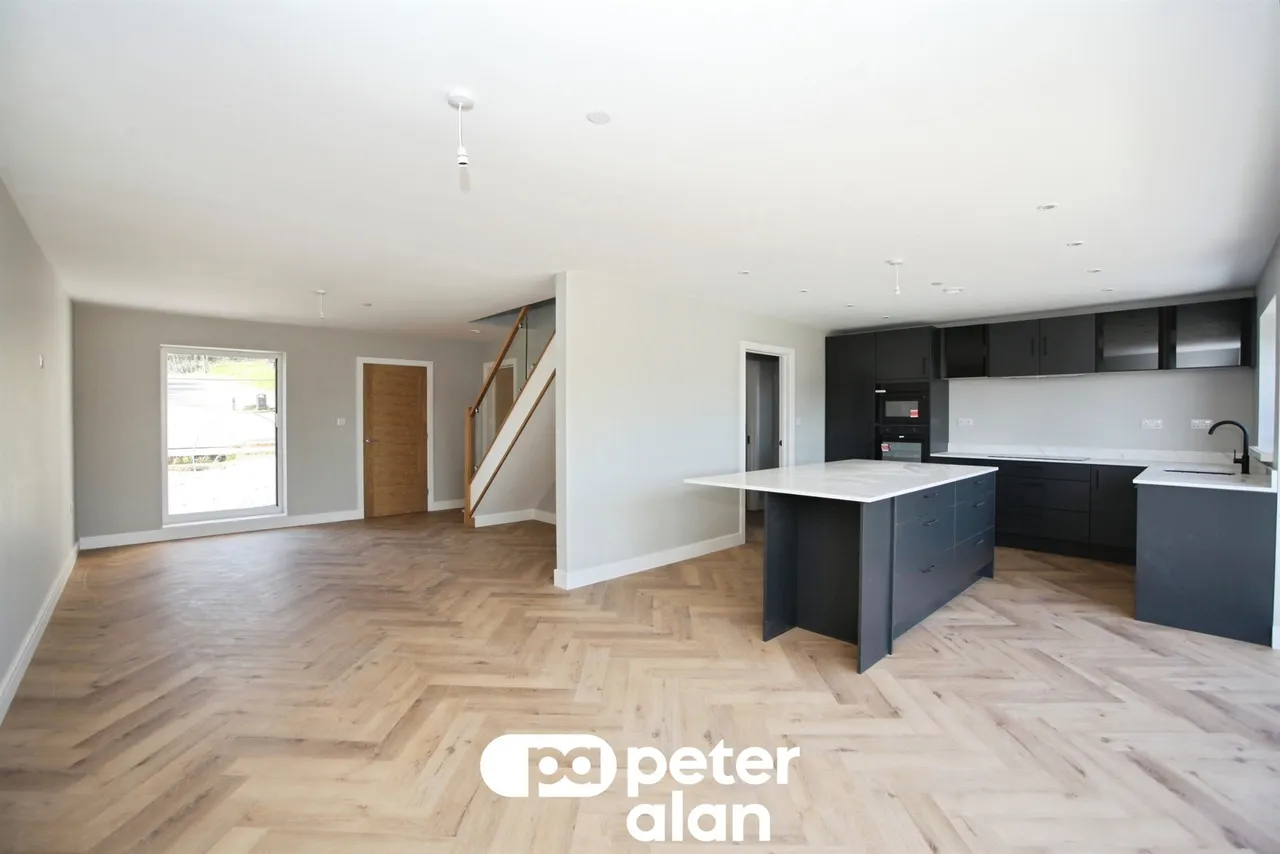Libanus Road, Blackwood, NP12, photo 4