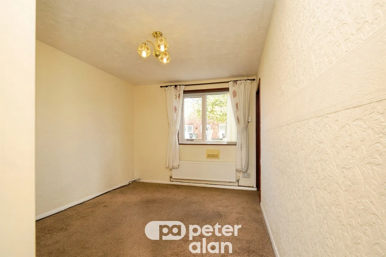 Mead Lane, Cwmbran, NP44, photo 4