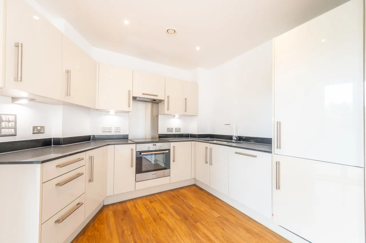 Flat 36, Marsworth House, Hatton Road, Wembley, photo 3