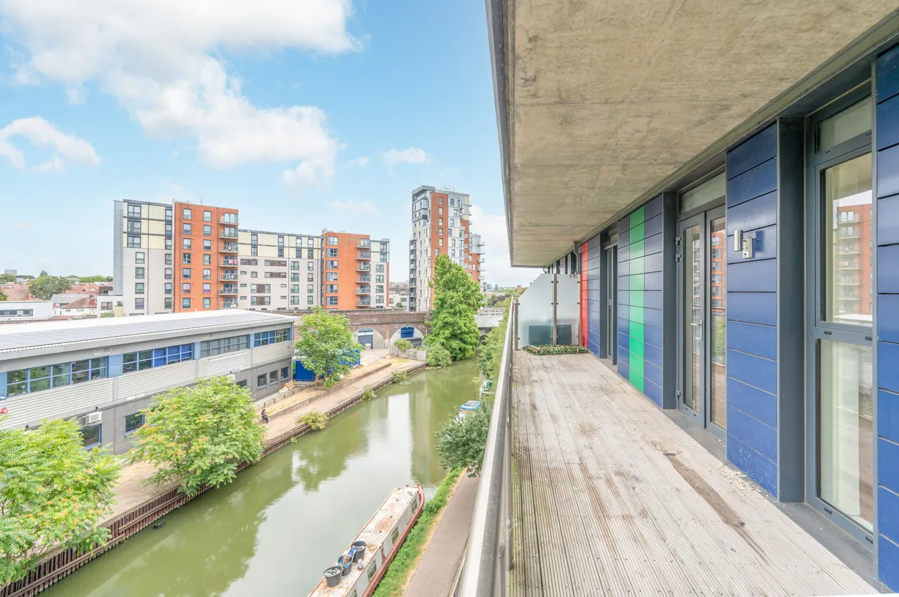 Flat 36, Marsworth House, Hatton Road, Wembley, photo 5