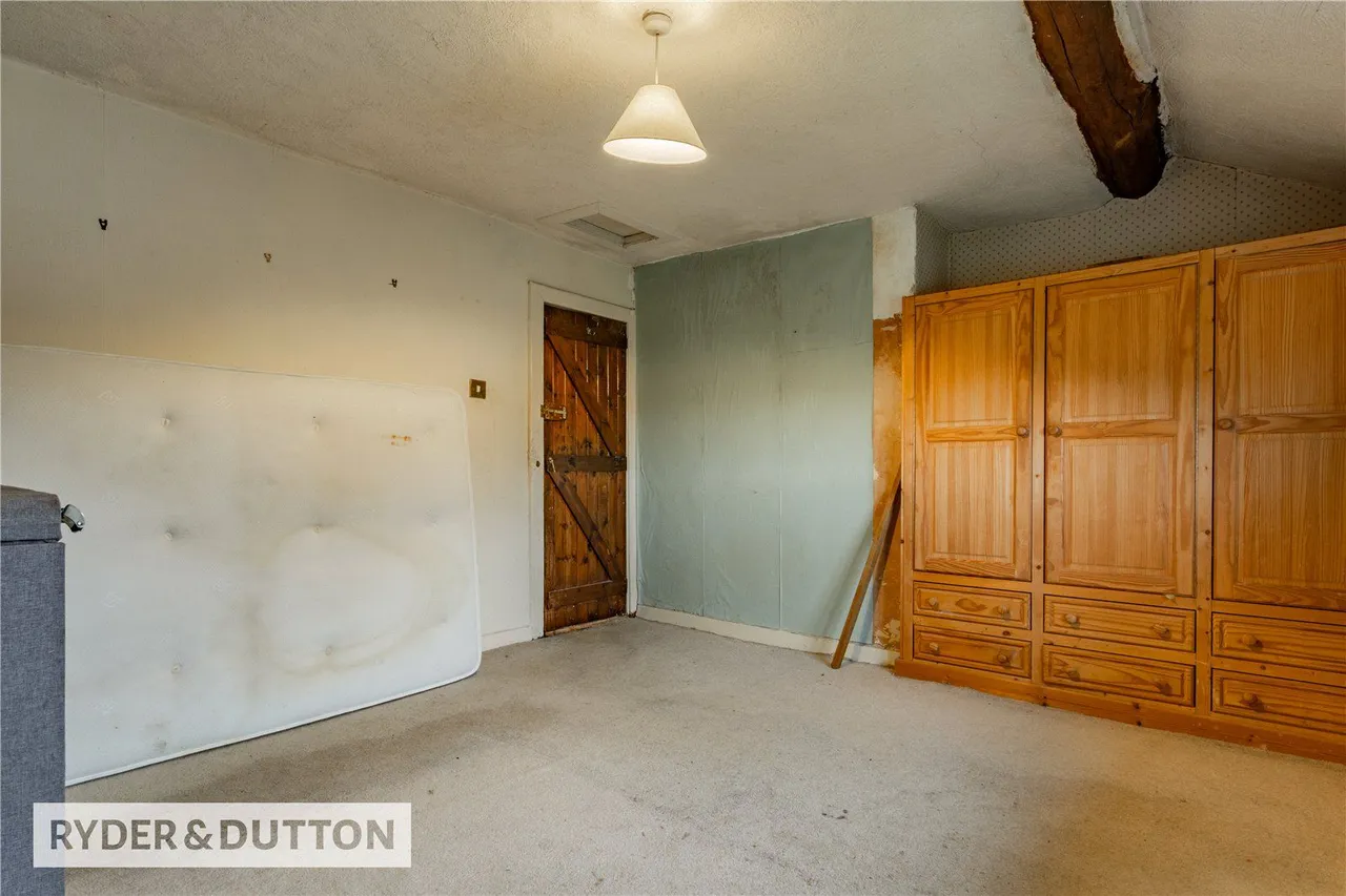 Highlands, Royton, OL2, photo 17