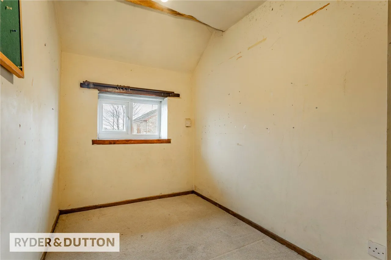 Highlands, Royton, OL2, photo 20