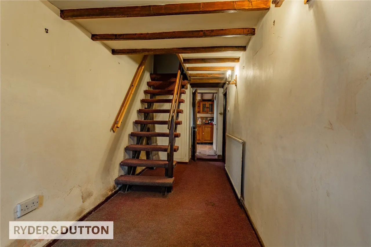 Highlands, Royton, OL2, photo 11