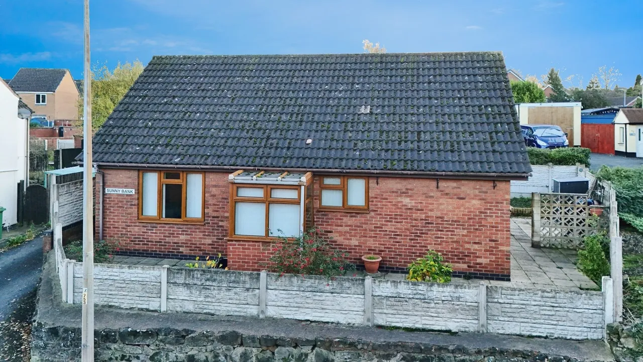2 bed house for sale — Sunny Bank, Castle Street, Hadley TF1 5RA