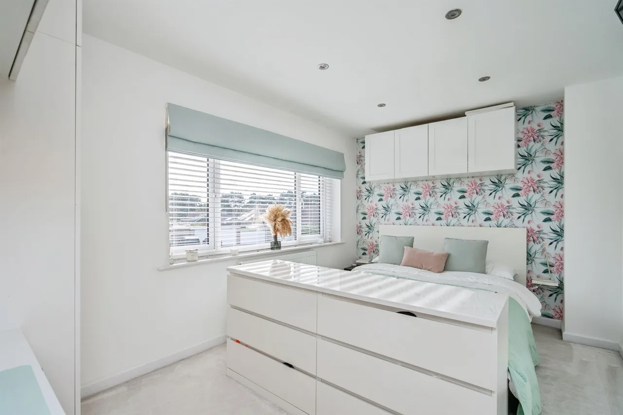 Merton Close, Bognor Regis, PO21, photo 8