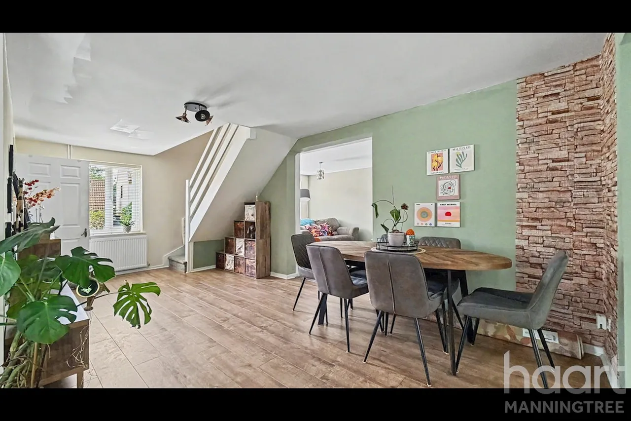 Turner Avenue, Lawford, CO11, photo 6