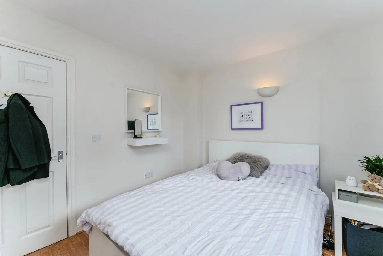 Chesterton Court, Chester, CH2, photo 10