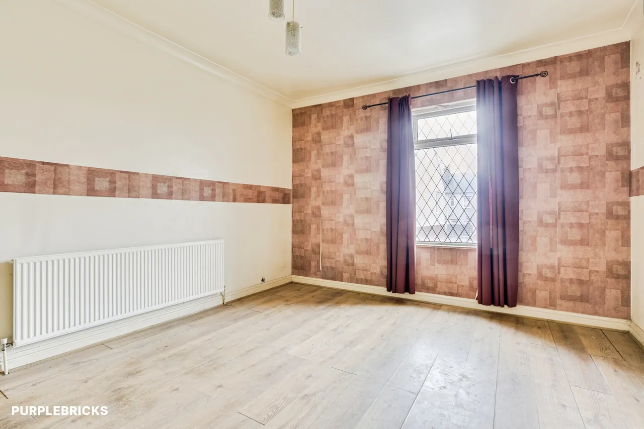Grays Road, Barnsley, S71, photo 13