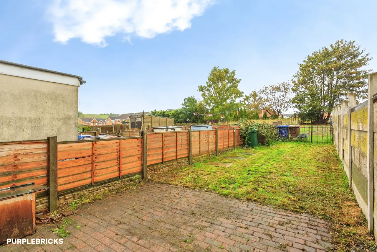 Grays Road, Barnsley, S71, photo 17