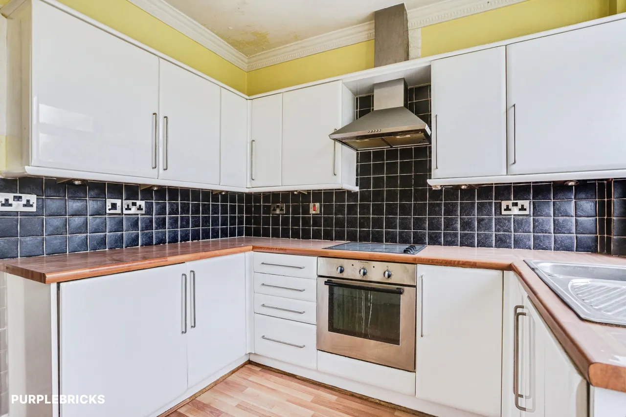 Grays Road, Barnsley, S71, photo 8