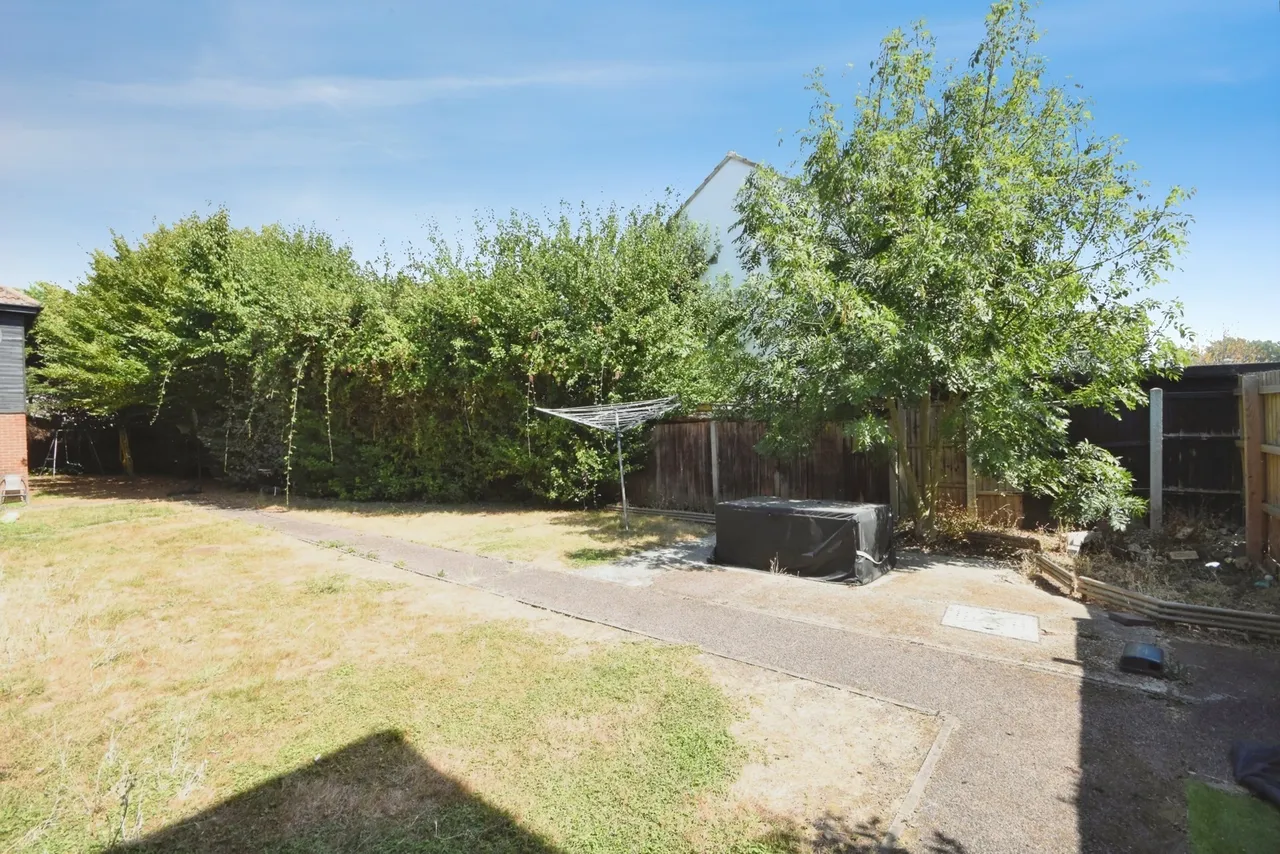 Copperfields, Basildon, Essex, SS15, photo 9