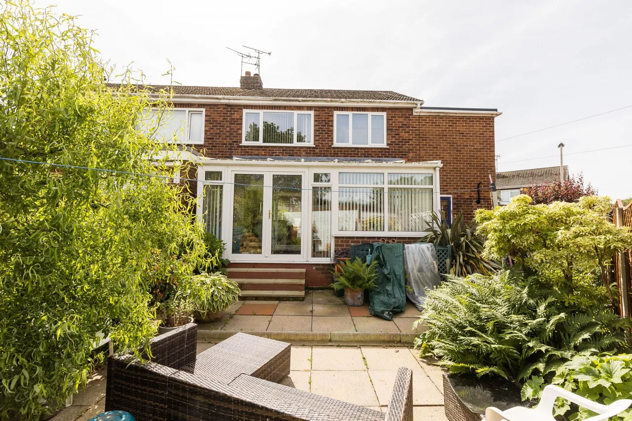 Parkfield Drive, Frodsham, WA6, photo 17