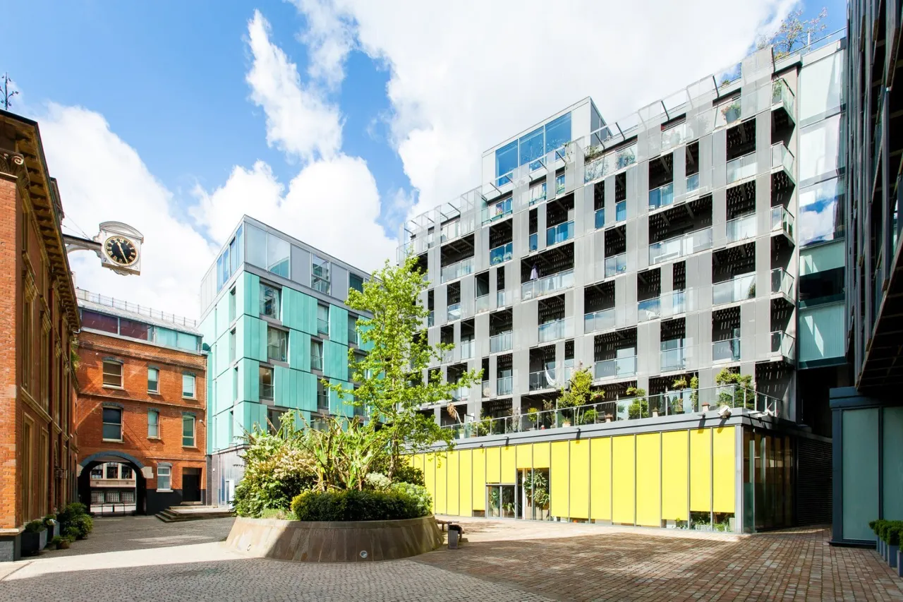 Brewhouse Yard, London, EC1V, photo 13