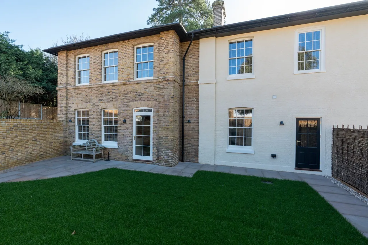 Lexden Road, Colchester, CO3, photo 2