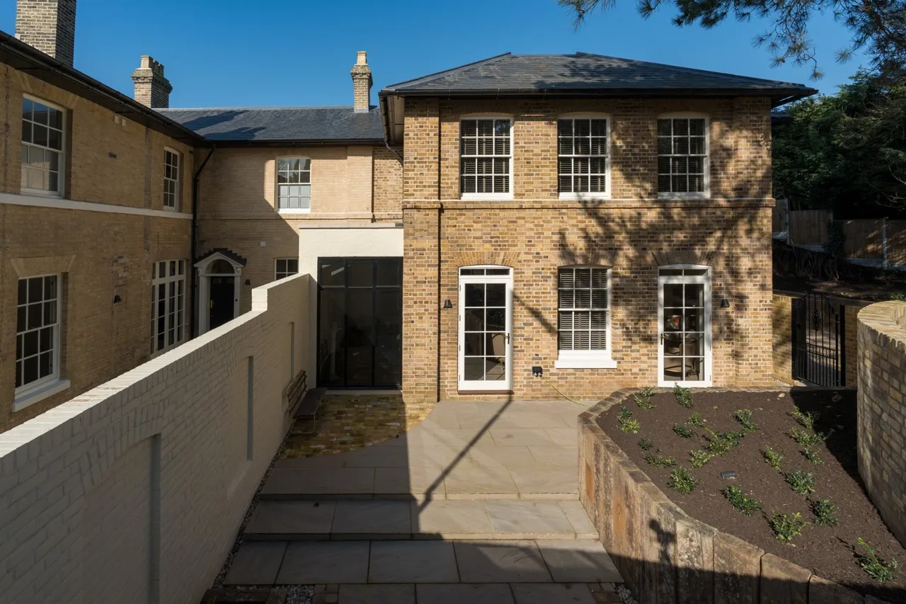 Lexden Road, Colchester, CO3, photo 36