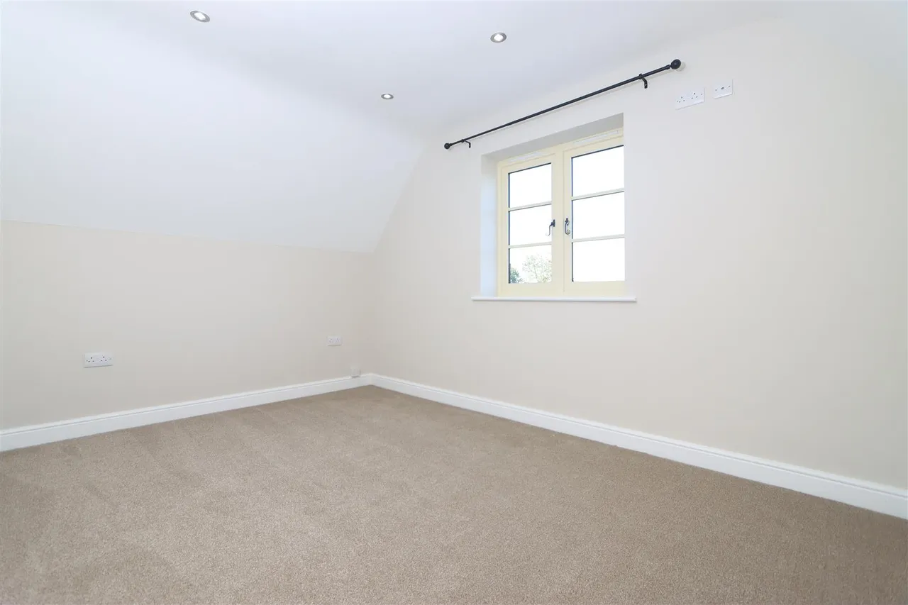 St Cassians Way, Chaddesley Corbett, Kidderminster, photo 10