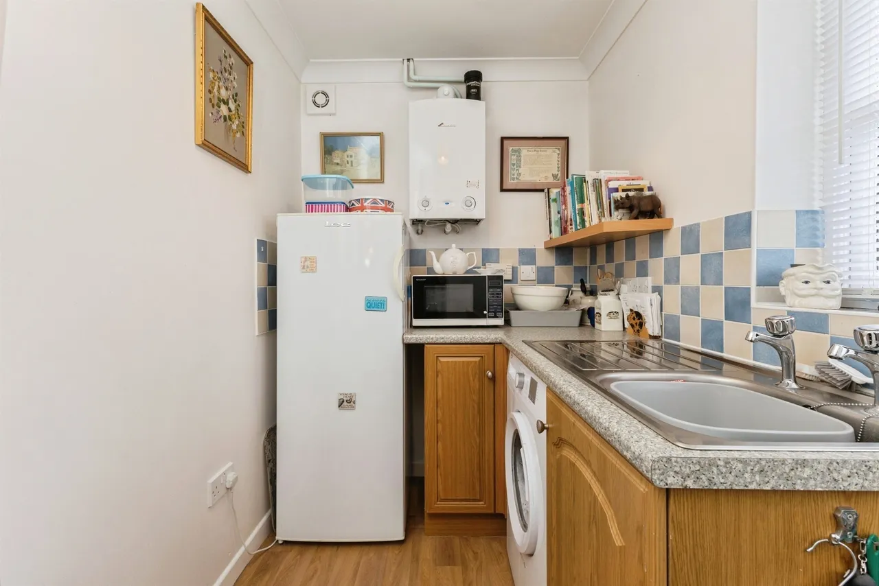Kenan Drive, Attleborough, photo 11