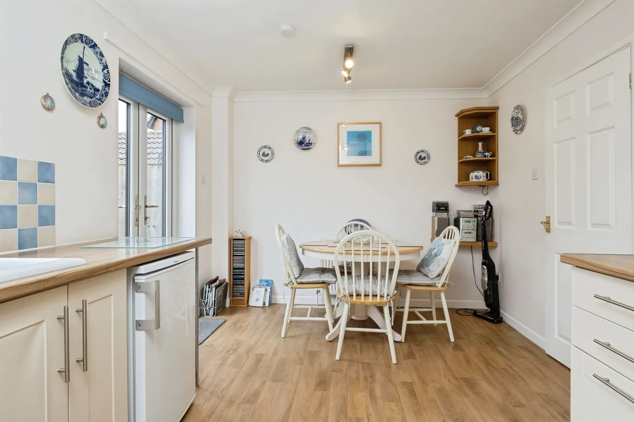 Kenan Drive, Attleborough, photo 9