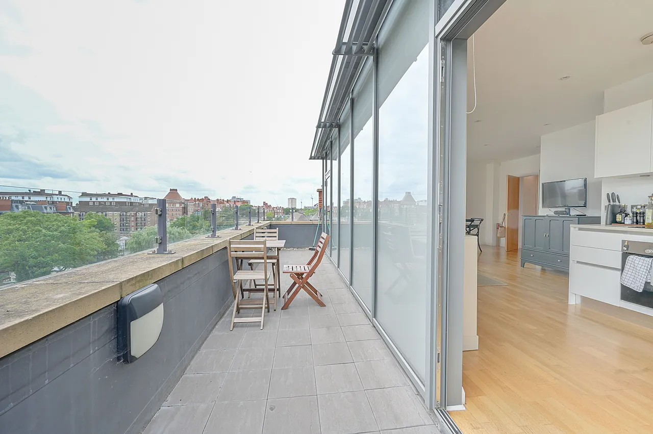 Flat 10, York House, London, photo 5