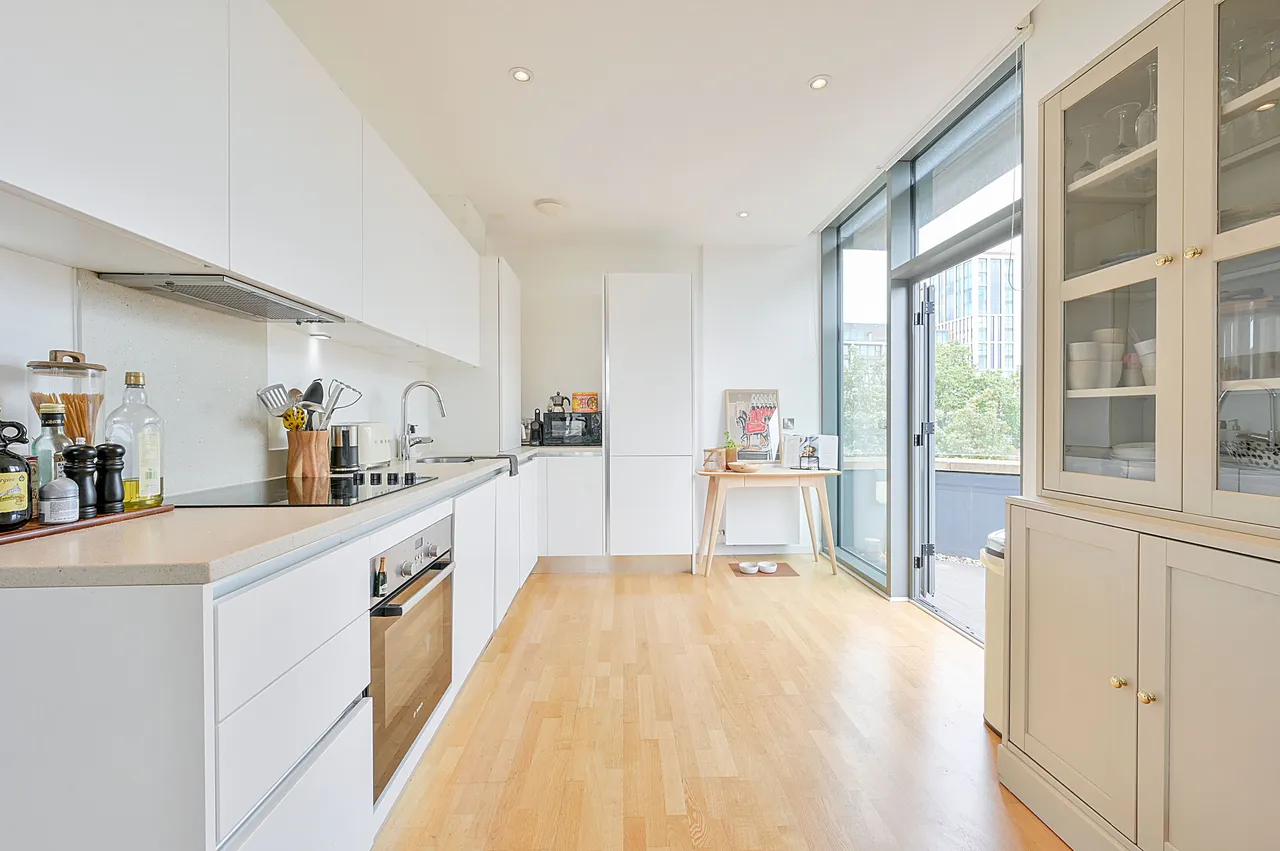 Flat 10, York House, London, photo 6