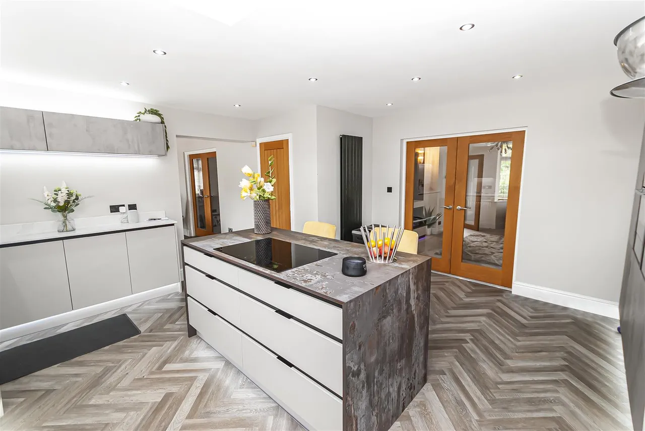 Bury Old Road, Ainsworth, Bolton, BL2 5PF, photo 16