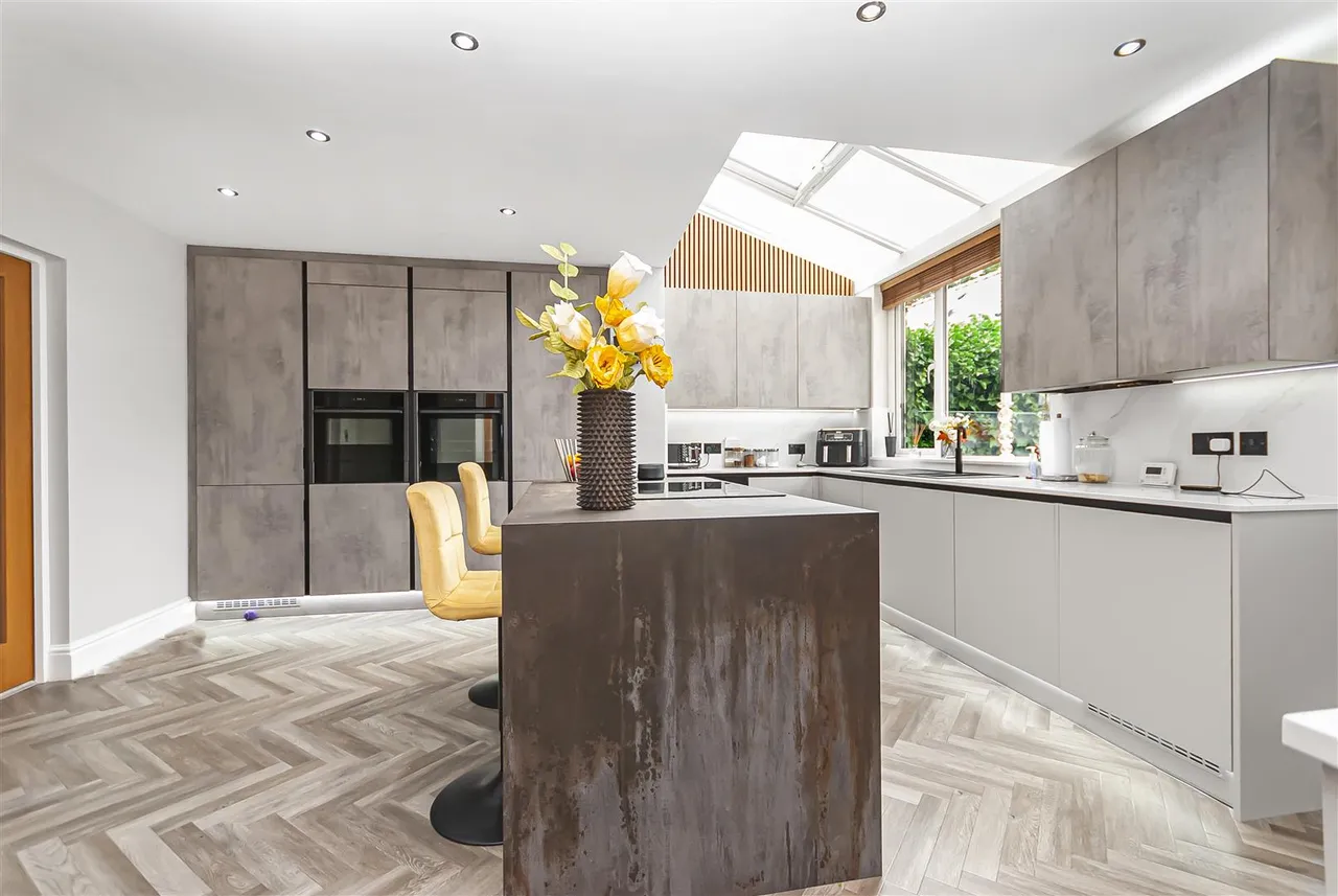 Bury Old Road, Ainsworth, Bolton, BL2 5PF, photo 14