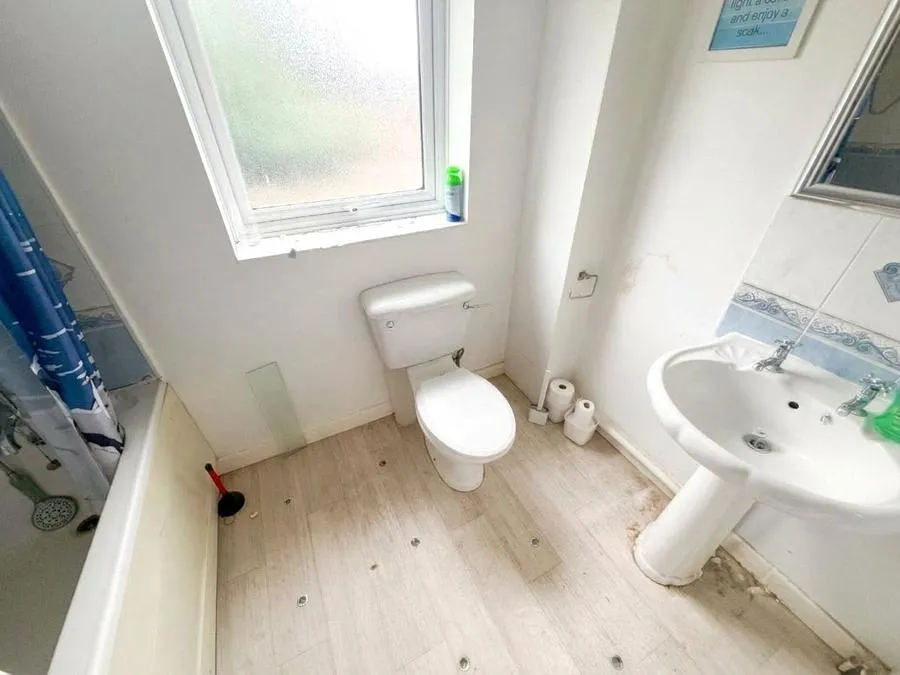 Valroy Close, Camberley, GU15, photo 9
