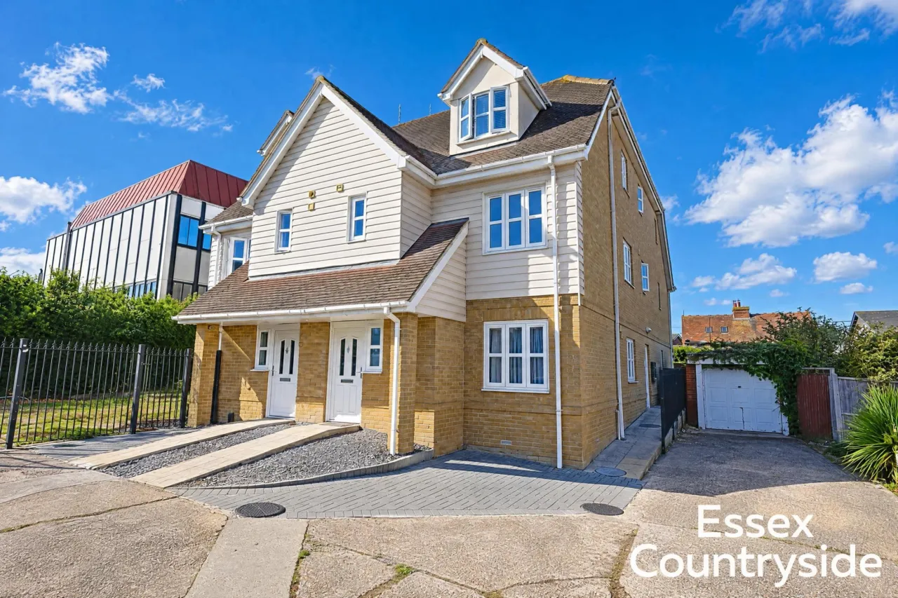1 bed flat for sale, Eastwood Road, Rayleigh, SS6