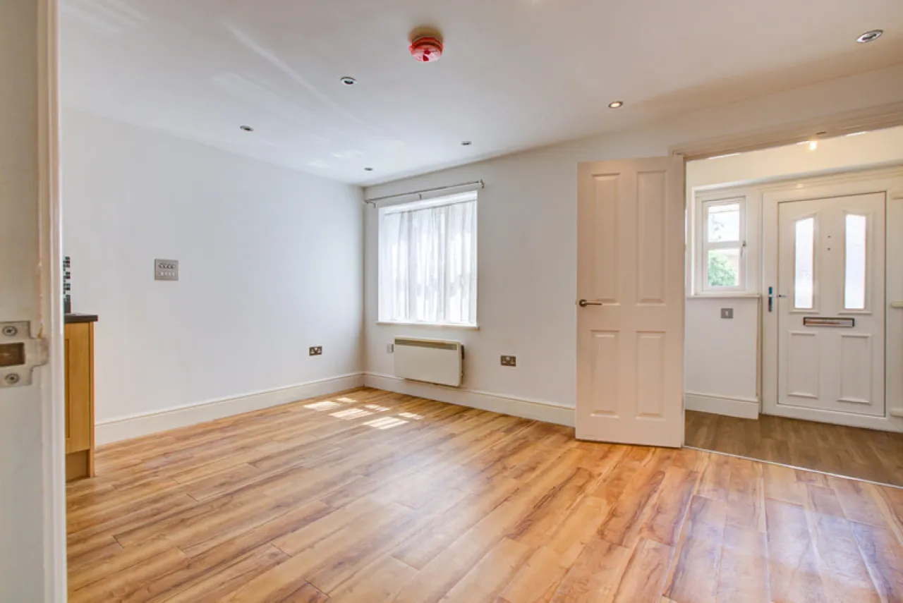 Eastwood Road, Rayleigh, SS6, photo 5