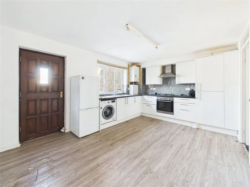 Linnett Close, London, E4, photo 6