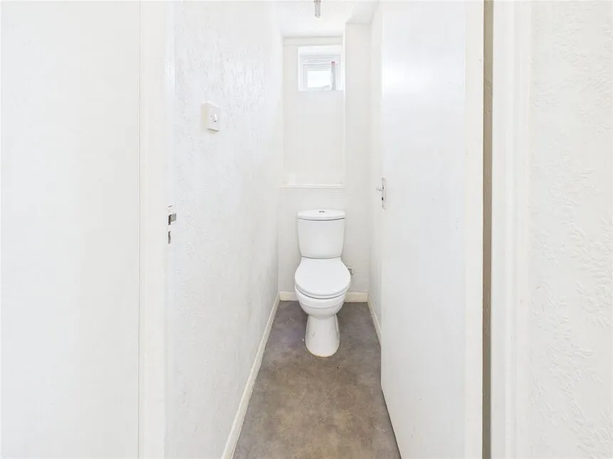 Linnett Close, London, E4, photo 12