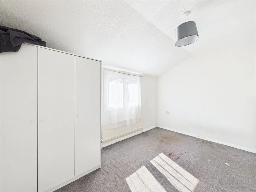 Linnett Close, London, E4, photo 8