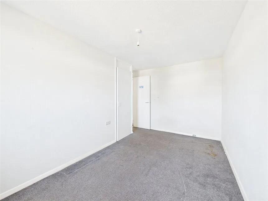 Linnett Close, London, E4, photo 11