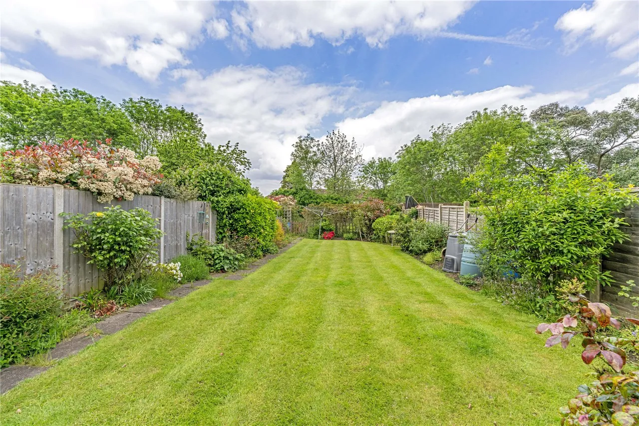 Sixth Cross Road, Twickenham, TW2 5PE, photo 8