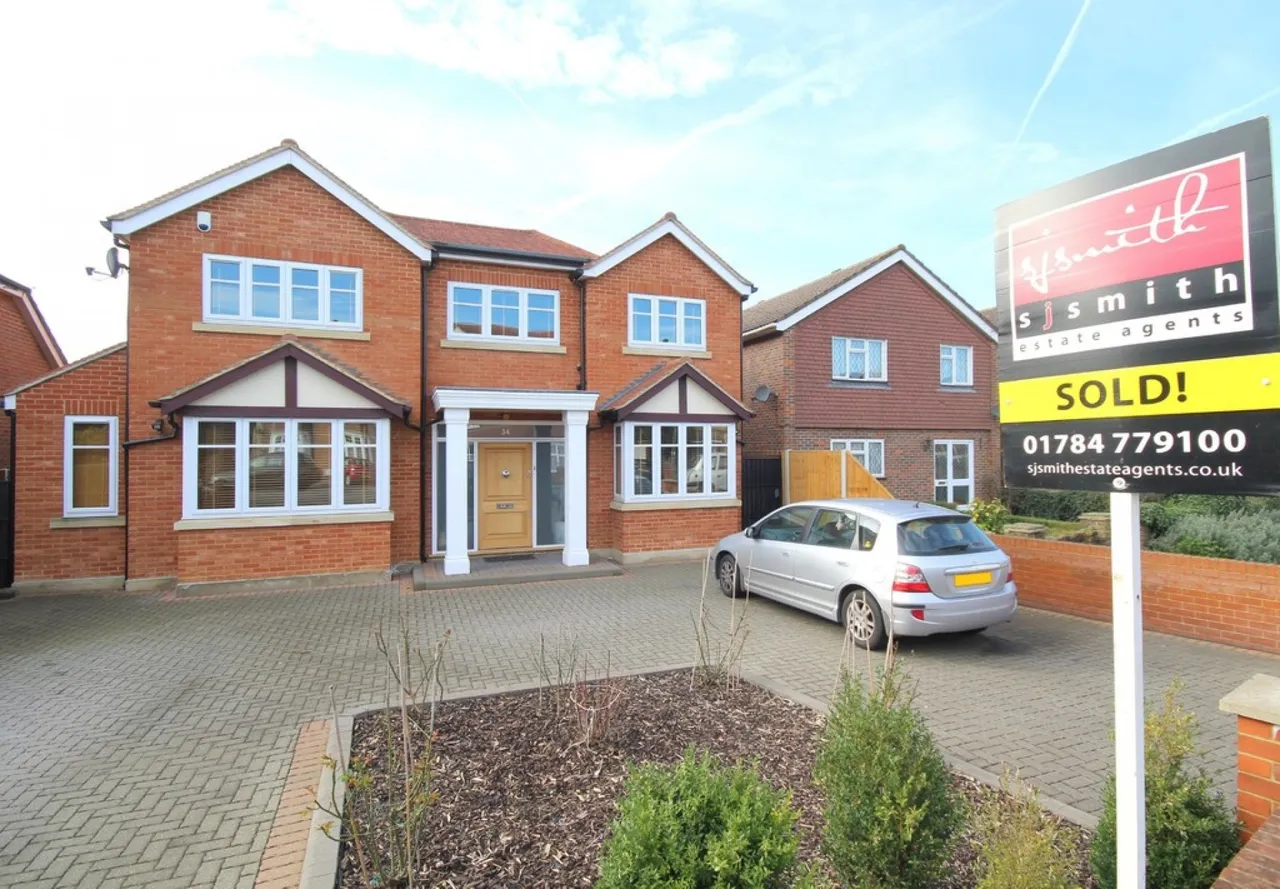 5 bed house for sale, Laleham Road, Staines-upon-Thames, TW18