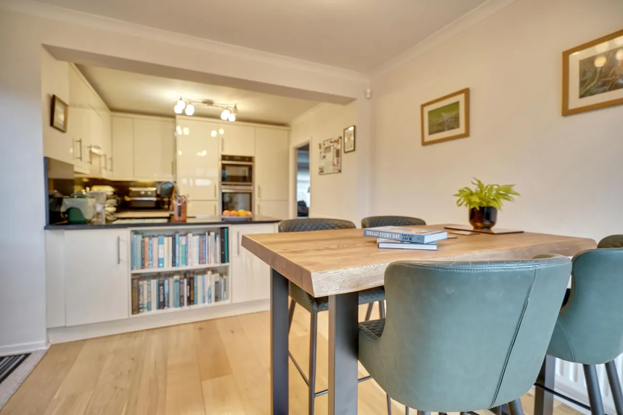 Elmwood, Sawbridgeworth, CM21, photo 10