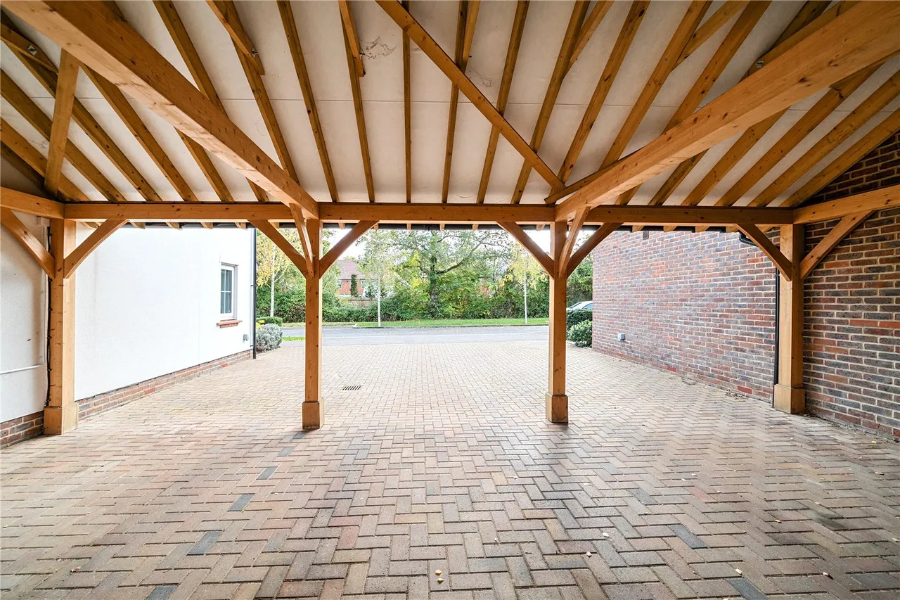 Titchener Way, Hook, Hampshire, RG27 9RT, photo 15