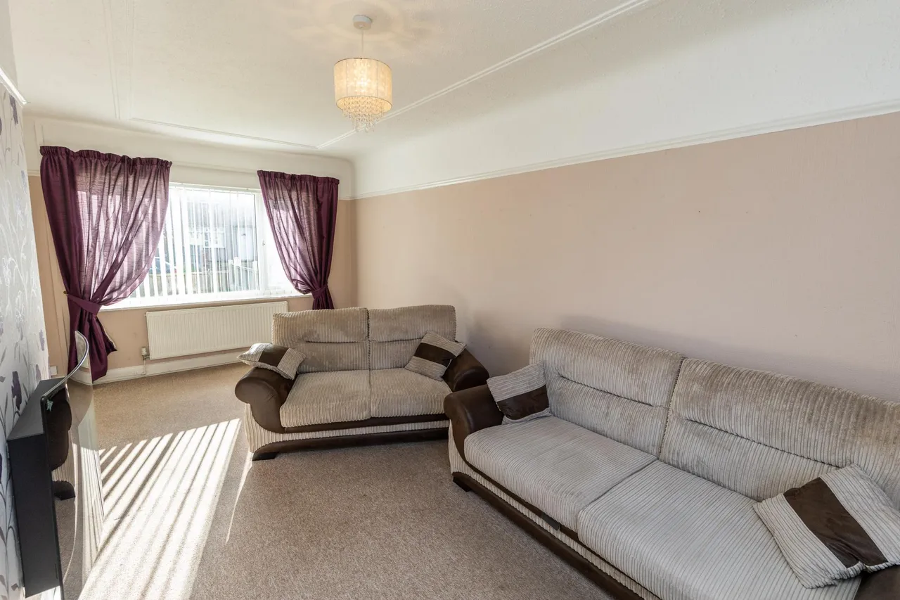 Girton Close, Ellesmere Port, CH65, photo 5