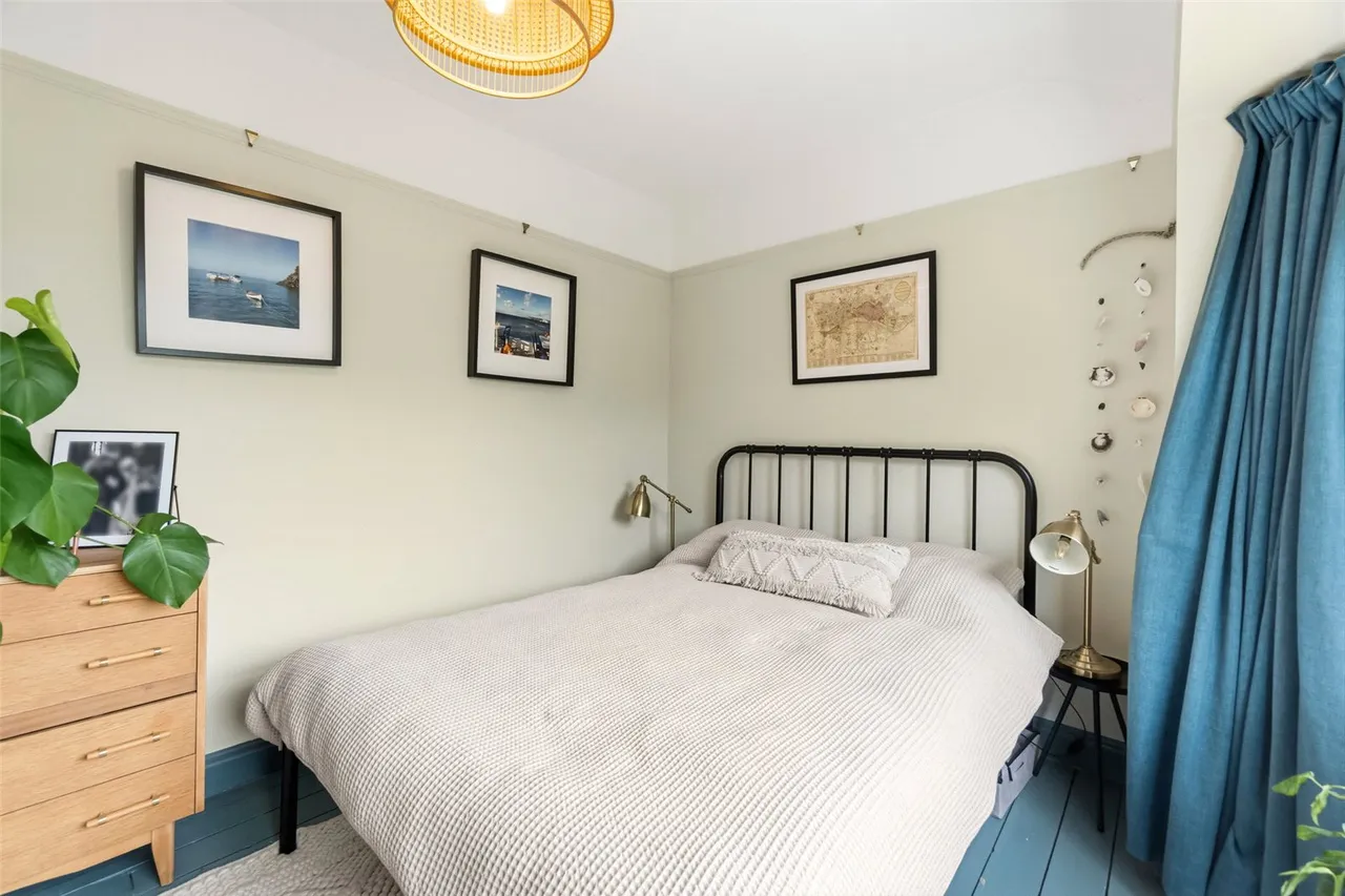 Warren Road, Twickenham, TW2 7DH, photo 8