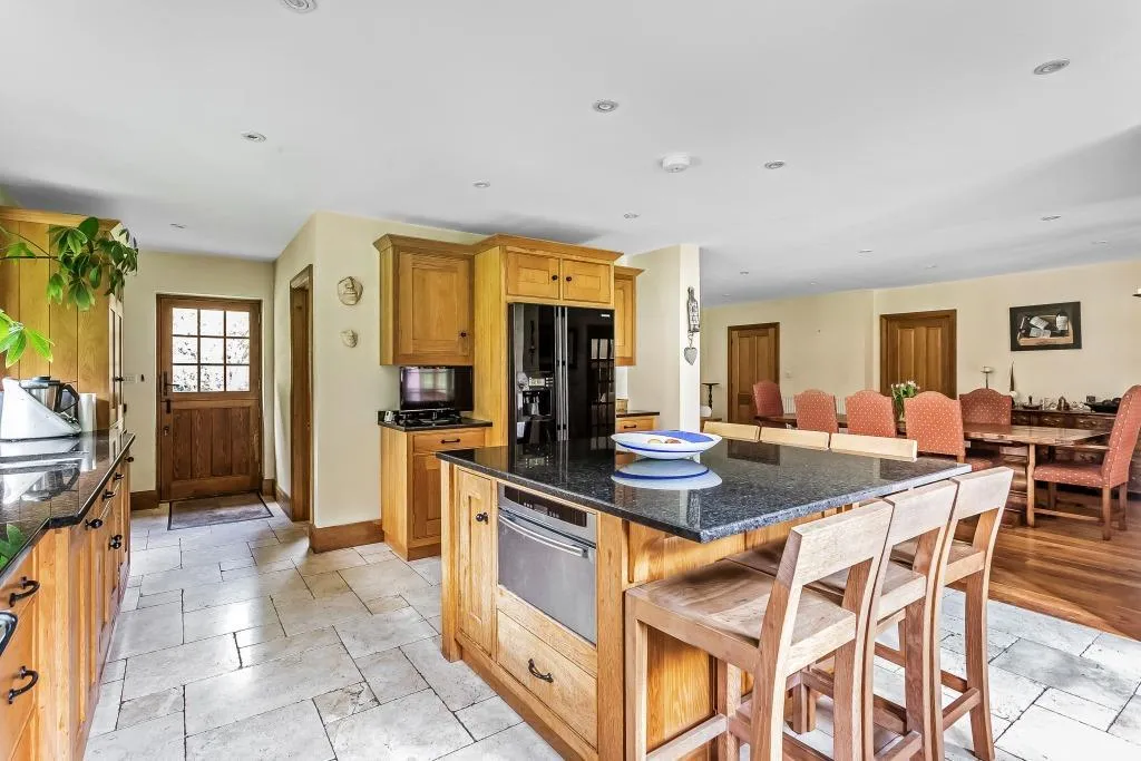 Newdigate Road, Beare Green, RH5, photo 10